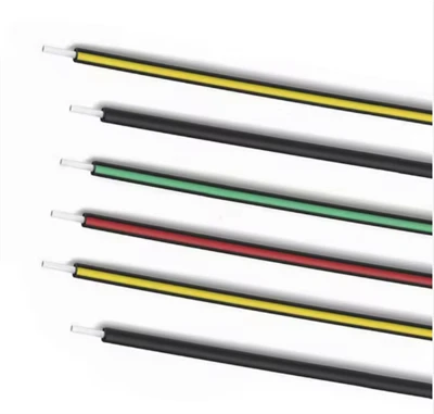 Cabo óptico de fibra com listra colorida